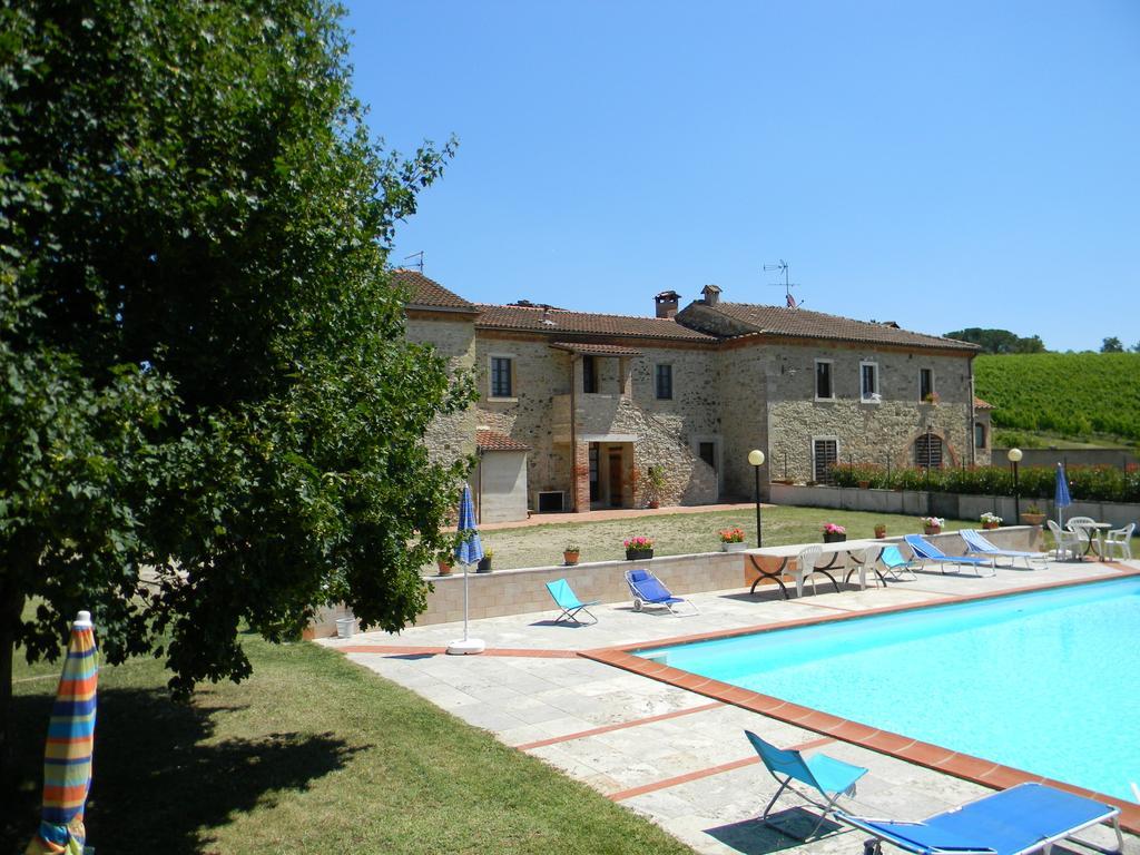 Вилла Agriturismo Podere La Selva Серре-ди-Раполано Экстерьер фото