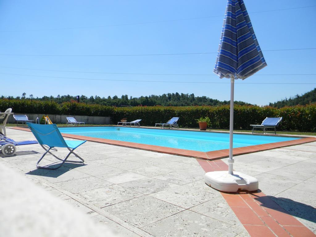 Вилла Agriturismo Podere La Selva Серре-ди-Раполано Экстерьер фото